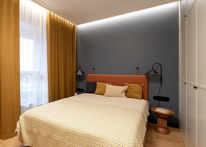 Designer Stocznia Doki Montownia Parking By Grandview * גדנסק