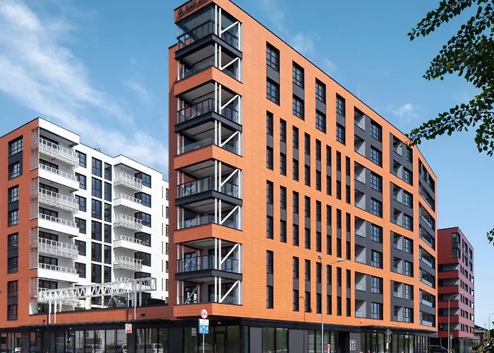 Designer Stocznia Doki Montownia Parking By Grandview גדנסק