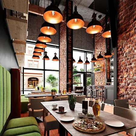 Designer Doki Montownia Parking By Grandview Gdansk