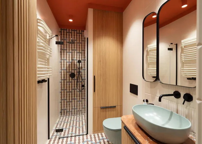 Designer Doki Montownia Parking By Grandview Gdańsk